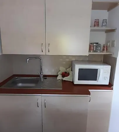 Koenyvkucko Apartman * Harkany