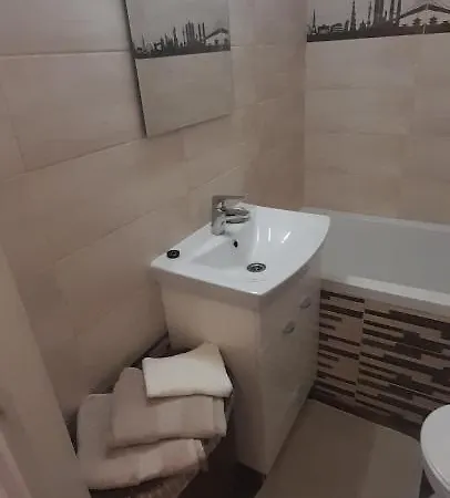 Apartment Koenyvkucko Apartman *