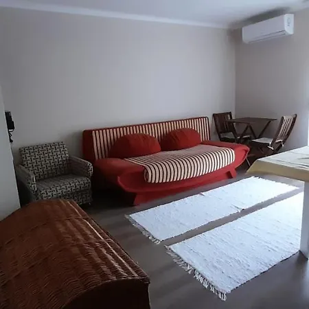 Koenyvkucko Apartman Apartment